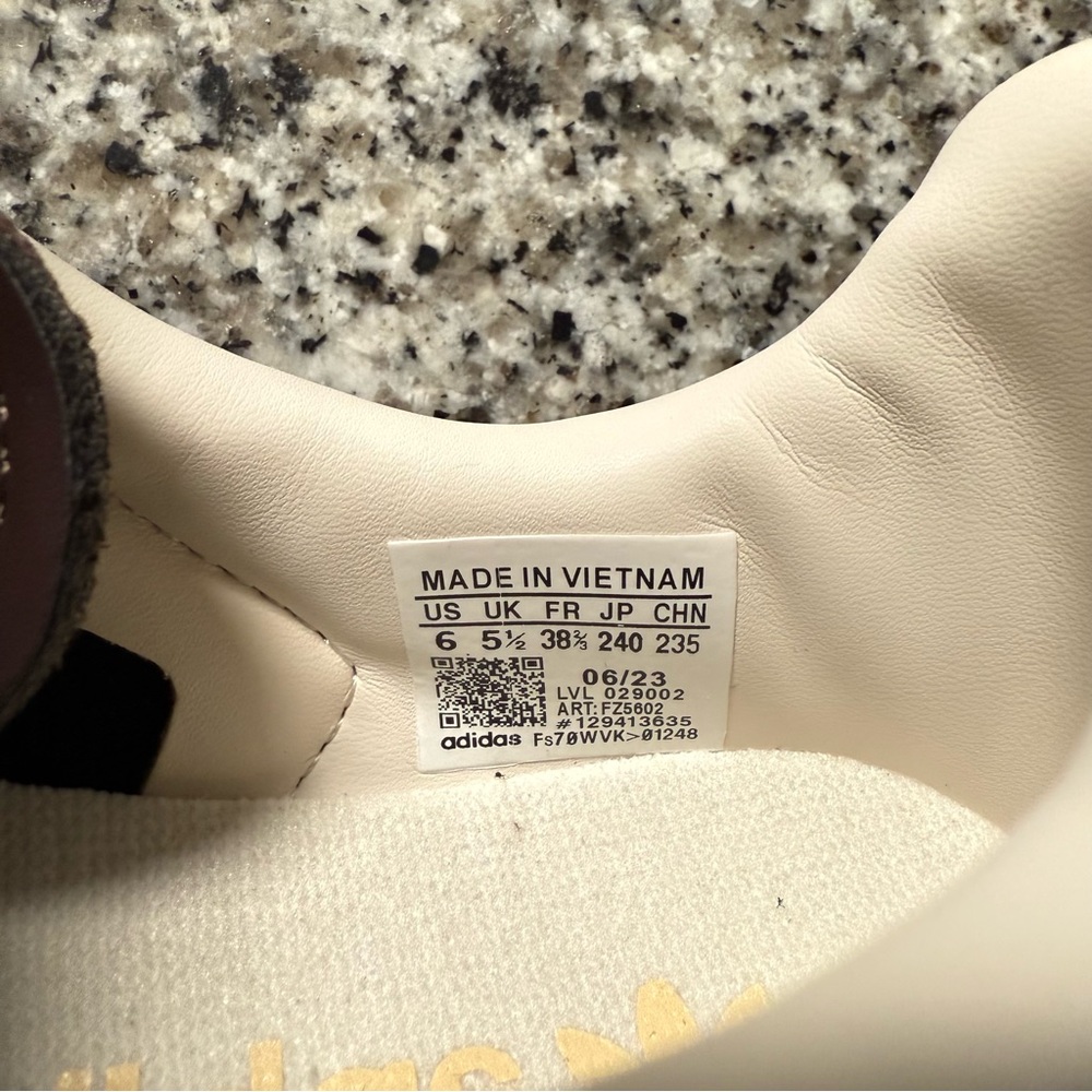 Adidas Sambas Brown - Picture 5 of 6